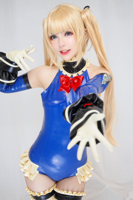 Twitterのコスプレ画像19