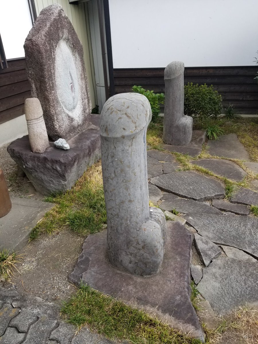 cryptoyarou's tweet photo. 珍宝館の闇が深すぎる https://t.co/GXDOQ9nez6
