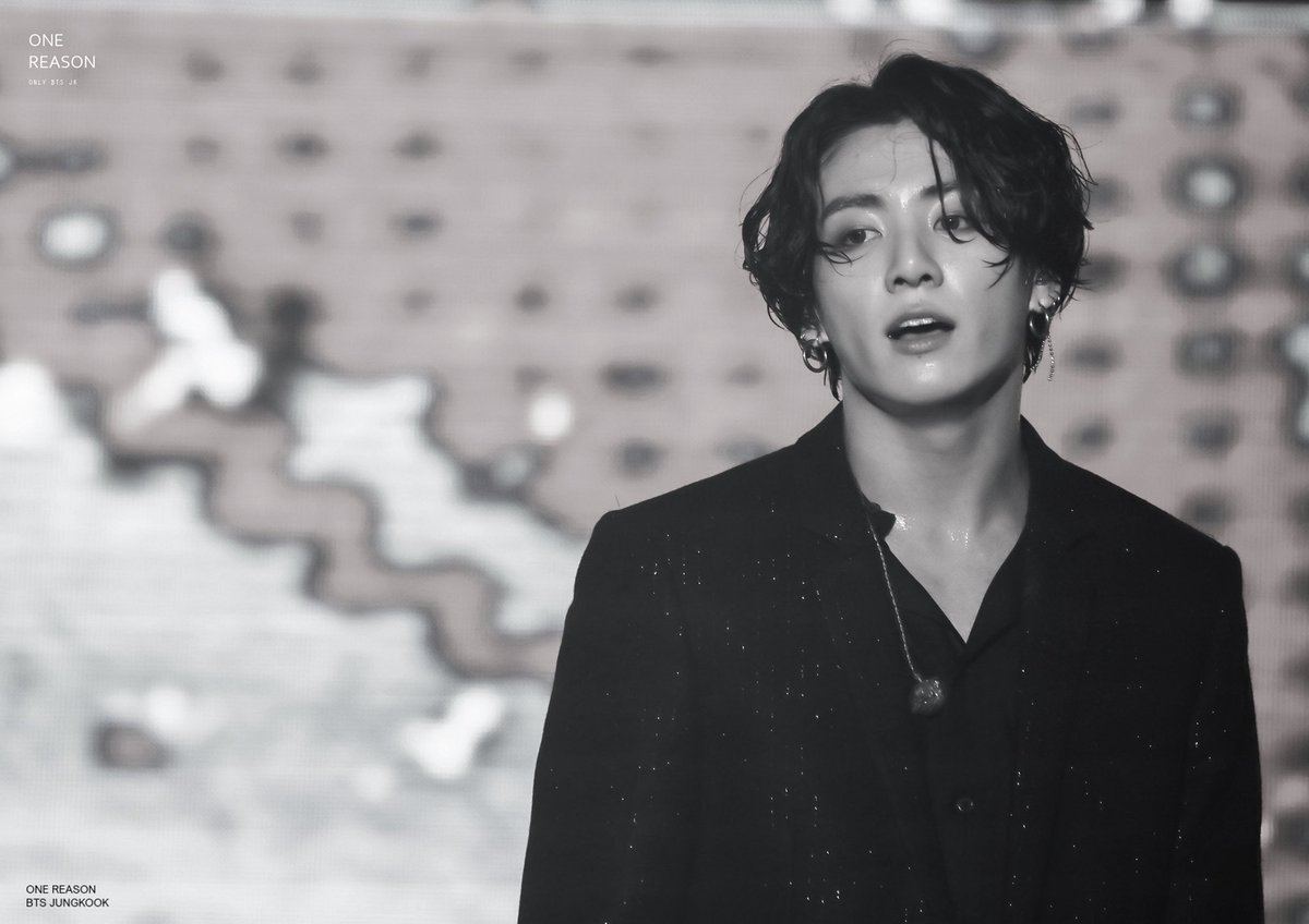 ONE_REASON_JK's tweet photo. 190811 롯데 패밀리 콘서트

“You gave me the best of me So you’ll give you the best of you."

#정국 #JK @BTS_twt  #Jungkook #BTS https://t.co/CnY6KcybPH