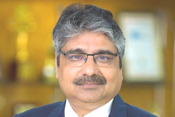 egovonline's tweet photo. Working with an aim to emerge as the most trusted, admired and sought-after world-class #financial_institution, @UCOBankOfficial Bank has come a long way since its inception in 1943 : #Atul_Goel, MD &amp; CEO, UCO Bank
#bankingdigitally , #financialplanning 
https://t.co/dFqyCrVuKZ https://t.co/tvlRfZxLim