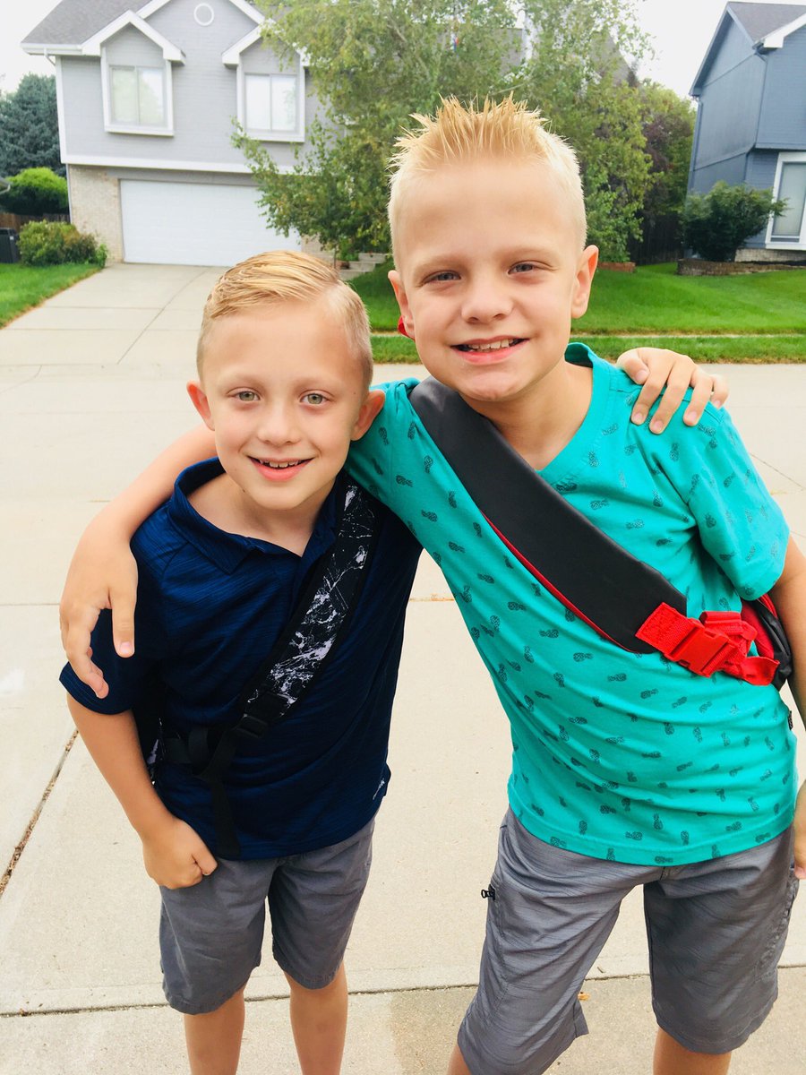 sumhos's tweet photo. Sent these handsome boys off to their 1st day of 4th and 5th grade! Blessed momma! #Last1stDayofElementary @MPS_BlackElk #MPSfirstday https://t.co/xnHa500j7P