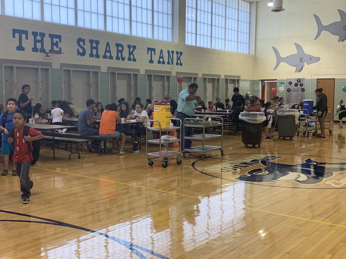 Wow! What a wonderful start to the school year! It was great seeing our sharks this evening and meeting our newest sharks! Thank you <a href="/CivicNE/">Civic Nebraska</a> for providing the meal for our families. See everyone Wednesday! <a href="/OmahaPubSchool/">Omaha Public Schools</a>