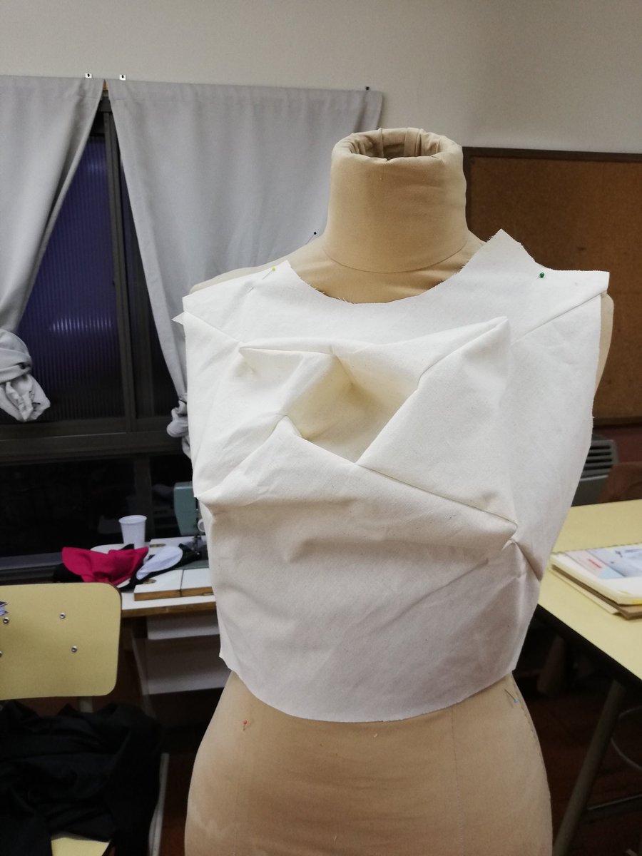 _karolprada_'s tweet photo. Aprendiendo Transformación y Reconstrucción con #ShingoSato 🤩🤩🤩🤩 https://t.co/sY4849jGE9