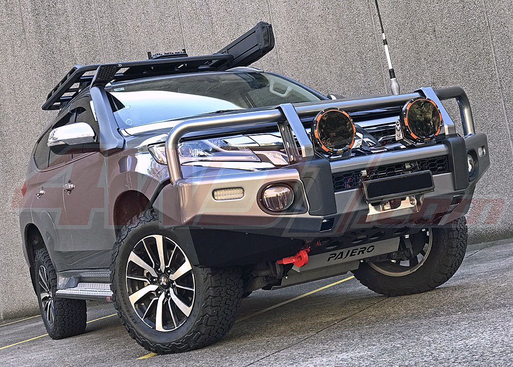 4WD1dotcom's tweet photo. A nice looking Pajero Sport! Now equipped with Tough Dog suspension using the 40mm bore adjustable struts and shocks! Build yours here > https://t.co/vb0u5Rw6rx
#Mitsubishi #pajerosport #toughdog #4x4 #4wd #4wd1 #offroad https://t.co/hCoOqsBn3N