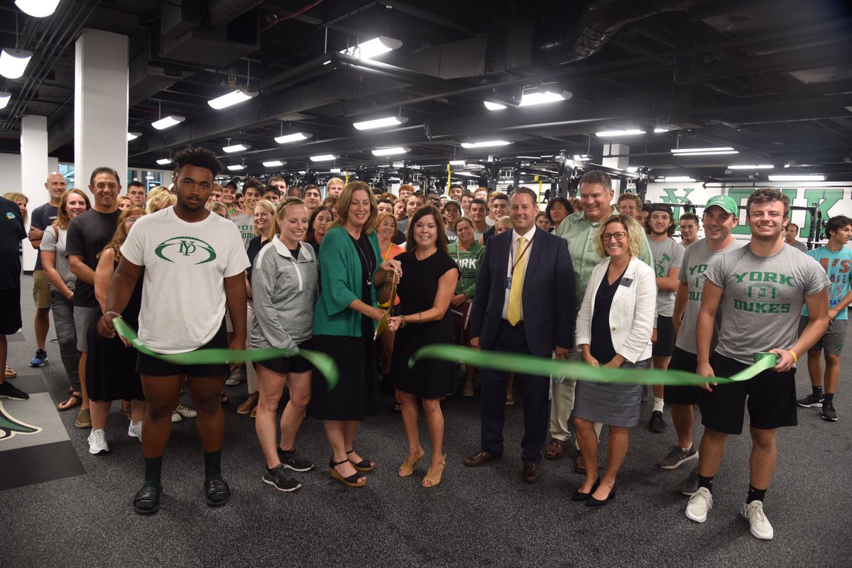 YorkAthletics's tweet photo. Grand Opening of the new fitness center.  BIG thank you to our Athletic Boosters &amp; Board of Education for all your support!  This new facility is state of the art! 
@YorkD205 @lifeandlifeonly @york_dukes @ElmhurstD205 https://t.co/CJUxvO1D7b