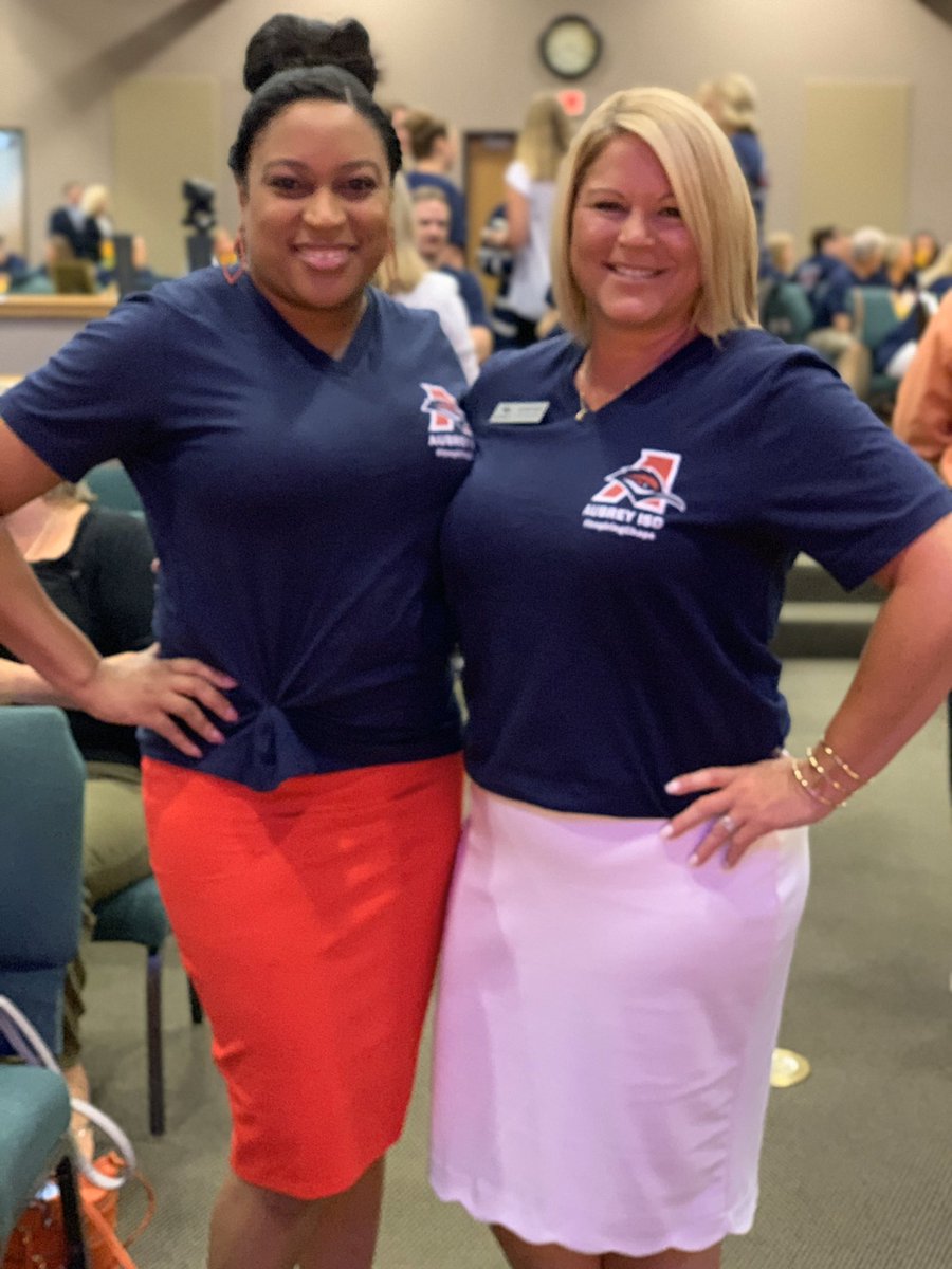 csiggers1's tweet photo. So excited to lead with this sweet lady this year! @MichelleAskew10 @AISDBrockett https://t.co/px7DcAQZwM