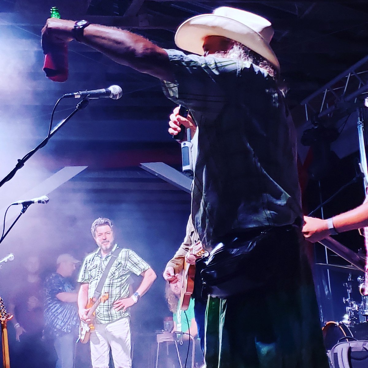 CowpieMusicFestival tweet media