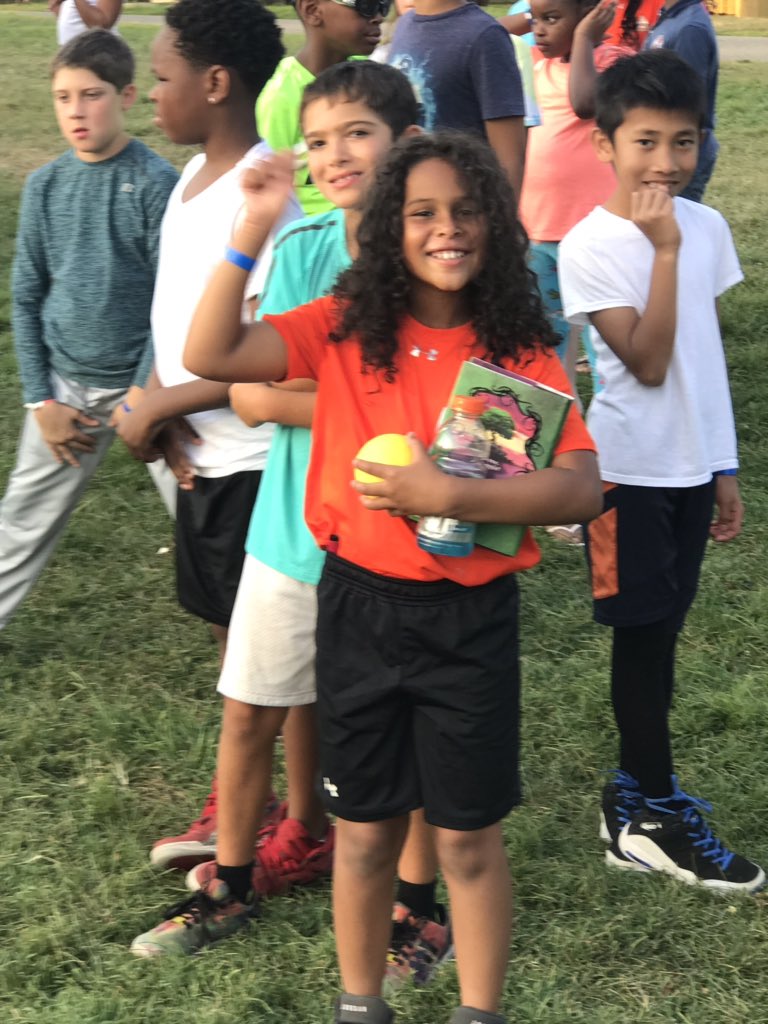 HartfordPal's tweet photo. Look who was camper of the day at @CalRipkenSrFdn Camp! So proud of Ayanna. Well deserved! @Courtney_CRSF @Stephanie_CRSF @Tim_CRSF @Sam_CRSF @HartfordPal @Scott_CRSF #badgesforbaseball #hartfordpalsoftball #hartfordpalbaseball #calripkensrfoundation https://t.co/R4OuRnaJZ2