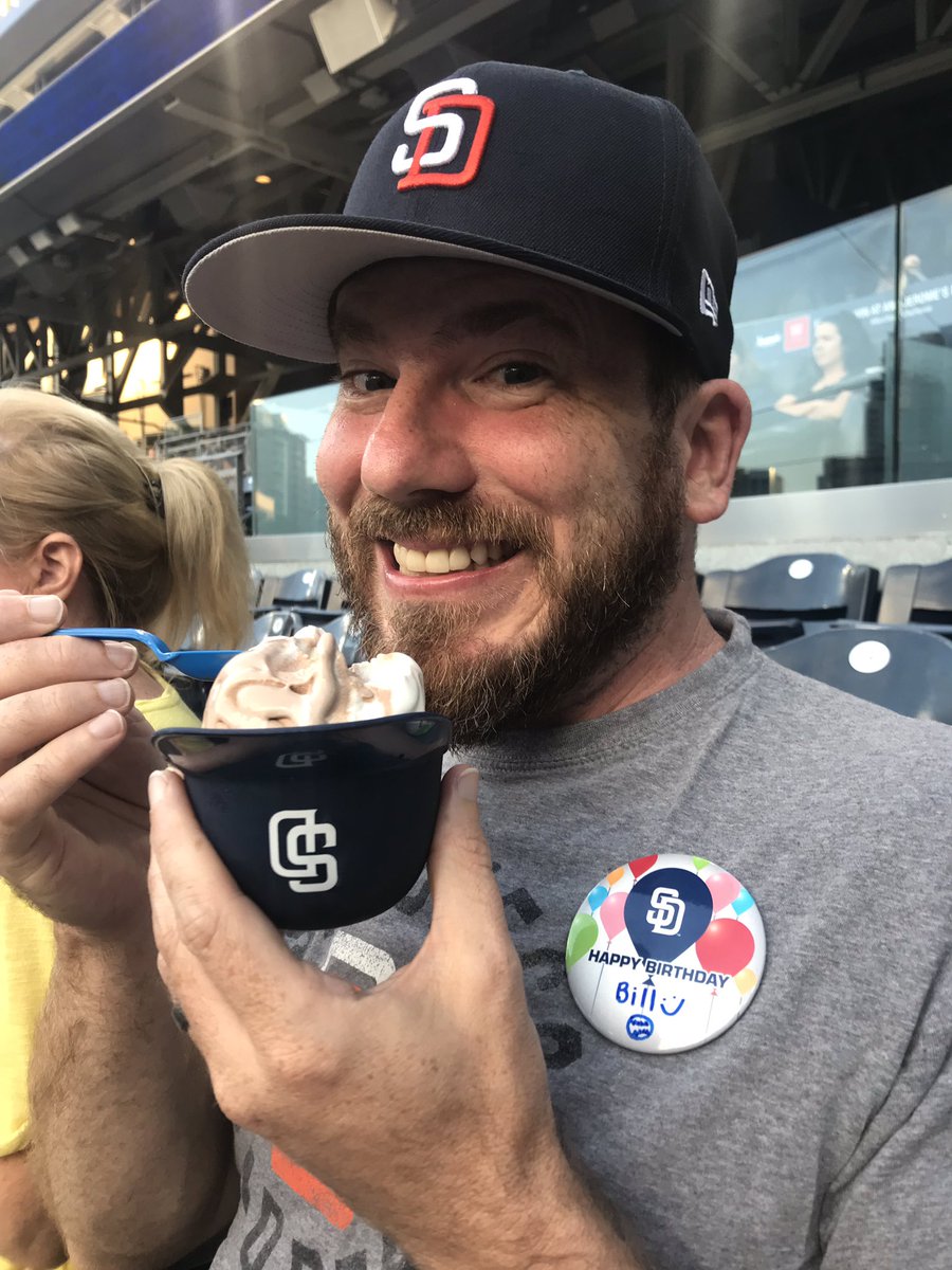HiveleySarah's tweet photo. Happy birthday, Bill! #FriarFaithful https://t.co/YdKeUQ2RDC