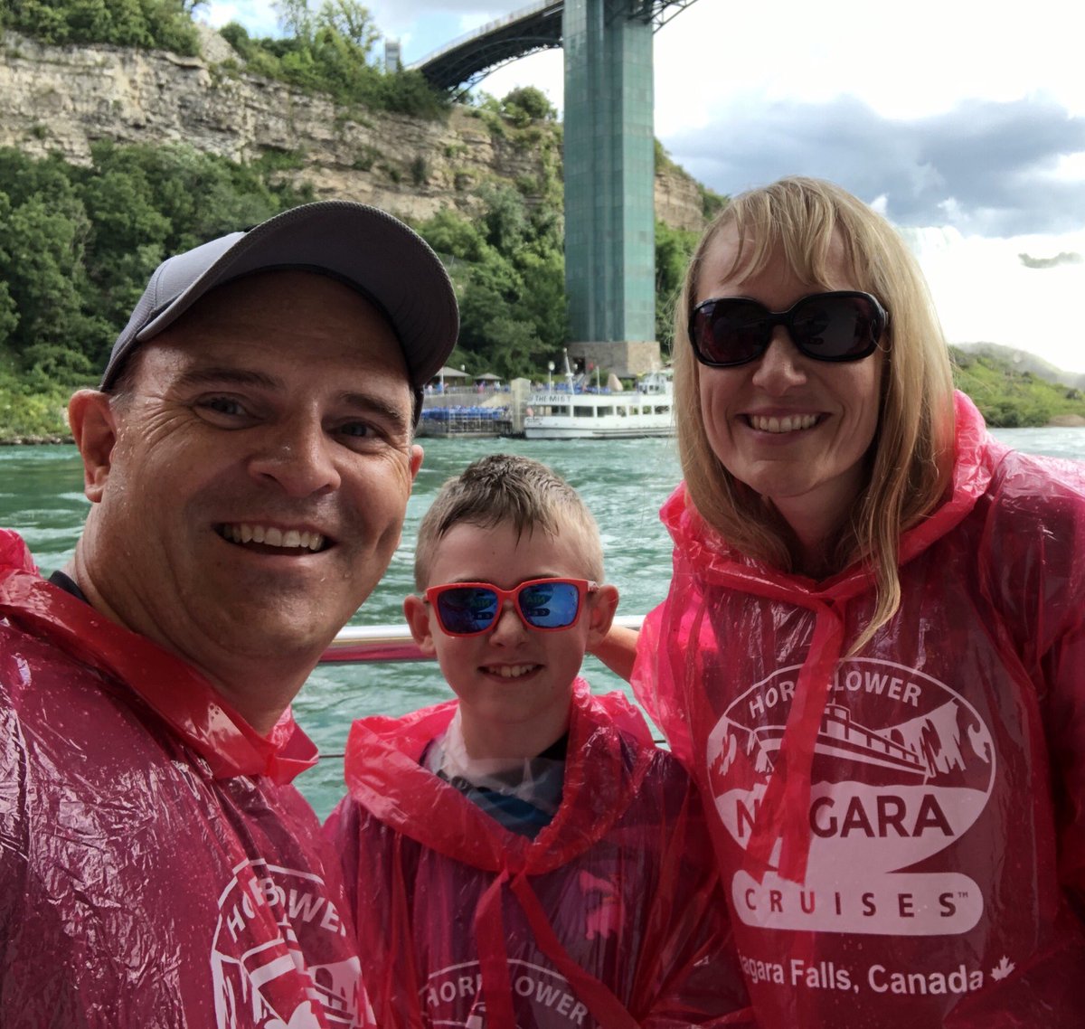RobSchmeichel's tweet photo. It never gets old!  #NiagaraFalls #InTheMist #NoFilter https://t.co/6TKZxLU2kG