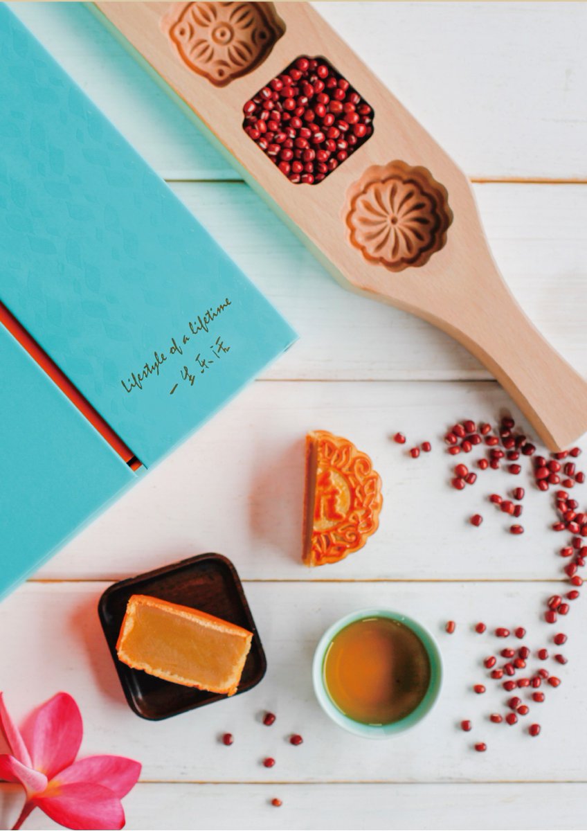 RafflesHainan's tweet photo. The delectable #Mooncake Collection by Raffles Hainan is now available for purchase at BAIWEI Chinese Restaurant.#MidAutumnFestival🍇🍩

For more information, please contact us at: 0898 - 8338 9888 https://t.co/zNVcQ544Wo