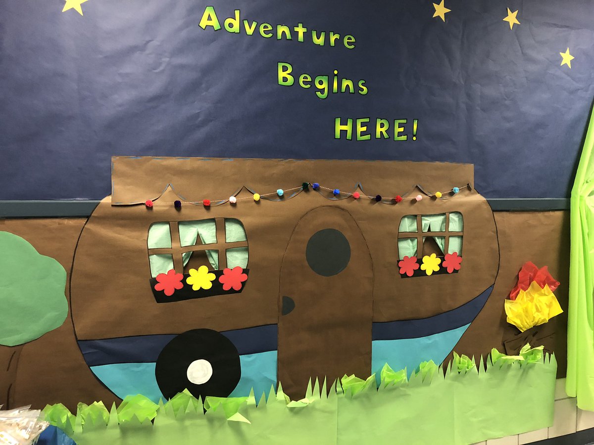 Mayra_Rdz87's tweet photo. Meet the Teacher Night!!! So many smiles and hugs were shared! @AAlexanderElem #alexanderelementary #pantherpride #adventureawaits #theheartofdenton #lifeinkinder https://t.co/XtENOPuX9o