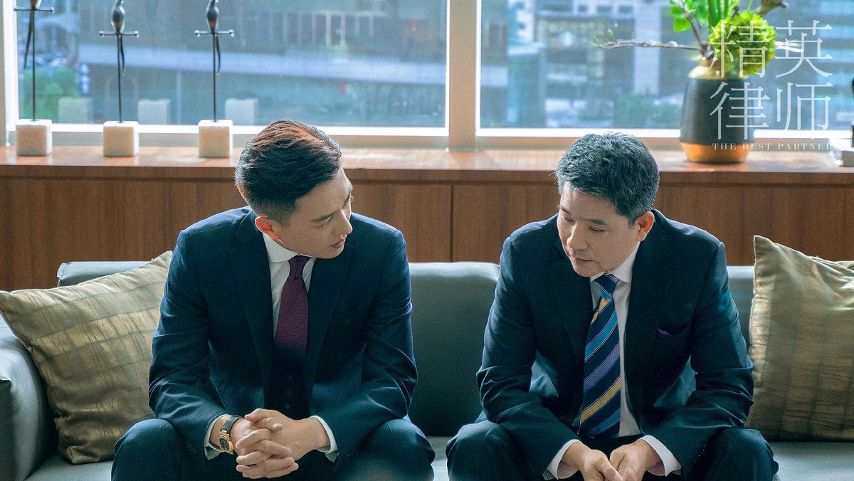 dramapotatoe's tweet photo. Legal drama #TheBestPartner, starring #JinDong, #LanYingying, #SunChun, #TianYu, #LiuMintao, and special appearances by #WangOu, #VivianWu, #WangYang, and more. releases new stills
More - https://t.co/UdvQkdamuG
#精英律师 #靳东 #蓝盈莹 #孙淳 #cdrama https://t.co/cRNcxM2sTe