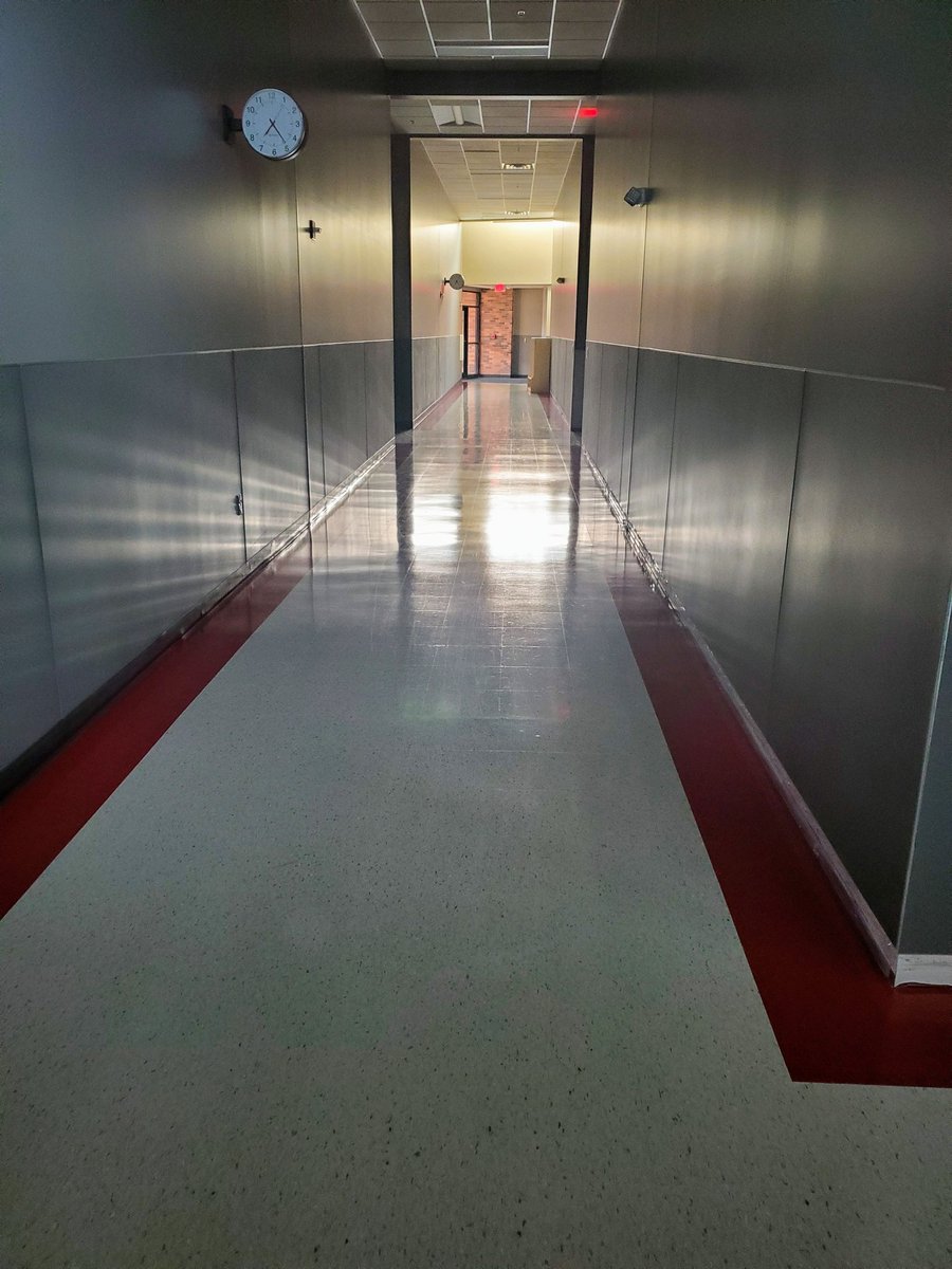 LittlePanthers1's tweet photo. The only thing better than shiny waxed floors is shiny waxed floors in our brand new Preschool building! #npspanthers #PAWSitivepanthers #cantwaitforKIDS https://t.co/lQ7mhfm5gA
