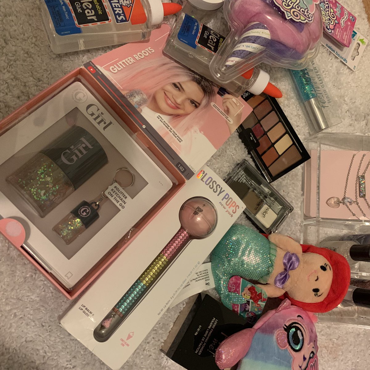 Barbie_K1's tweet photo. Hope Sugar Daddy in my life
Did you keep me waiting too long?!?!?!
#sugardaddyforme
#sugardaddy
#SugarDaddys 
#sugarbabylife 
#sugardaddymeet
#SugarBabies 
#sugardaddytwitter 
#sugardad https://t.co/yORlfyF7yk