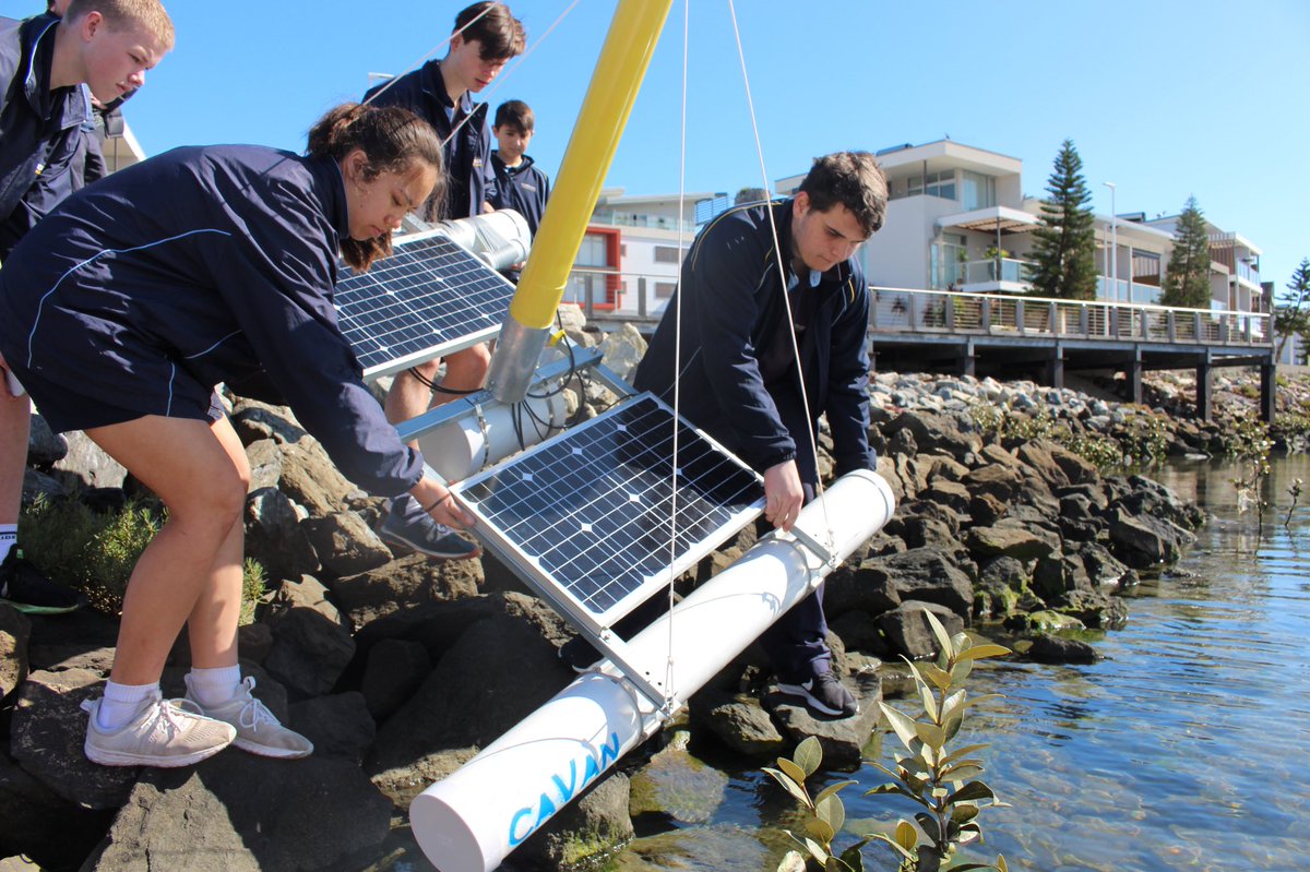 ausocean's tweet photo. Our first #networkblue rig launch with Portside Christian college, and what a location! Right amongst the #mangroves โ๏ธ ๐ฑ PCC is the first school to get a rig in the water #oceantech #STEM #studentsofthefuture https://t.co/Cyr5mUWecG
