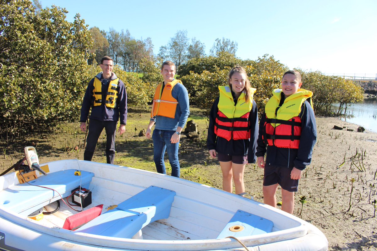 ausocean's tweet photo. Our first #networkblue rig launch with Portside Christian college, and what a location! Right amongst the #mangroves โ๏ธ ๐ฑ PCC is the first school to get a rig in the water #oceantech #STEM #studentsofthefuture https://t.co/Cyr5mUWecG