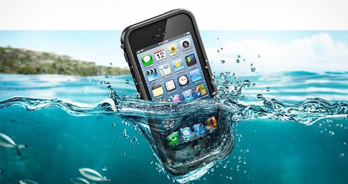 DDChesterfield's tweet photo. Water damage??? Bring your device to Digital Doc Chesterfield. We will do our best to bring your device back to life! 16897 Chesterfield Airport Rd. 636.333.1563 #DigitalDocChesterfield #WaterDamage #iPhone #Samsung https://t.co/QlII4u1xtO