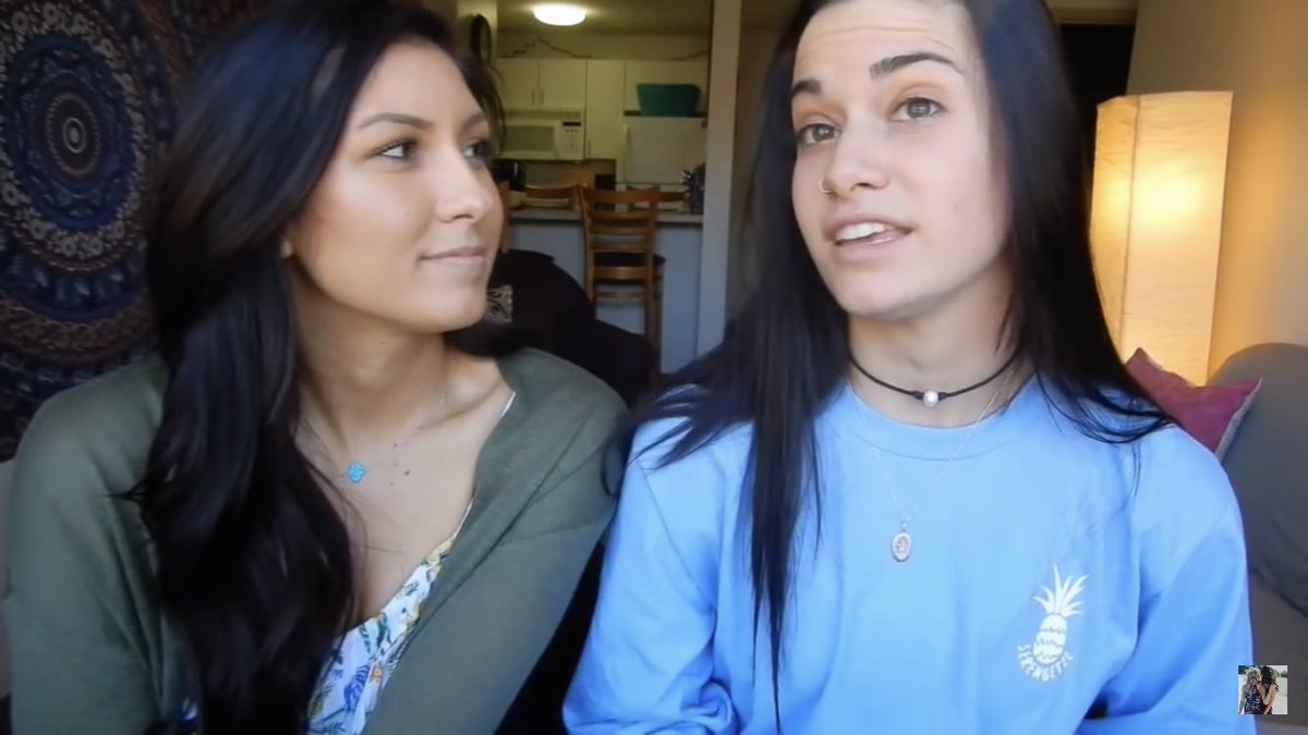 lover_verse's tweet photo. Alissa’s face talking to her fam was majorly heartwarming, but so is Sam’s face when she looks at Alissa #AlissaSamFam #postnotificationsquad #goals #ifrickenloveyouguys @samantha_miani @alissabutt ❤️❤️ https://t.co/4VJBRZamDD