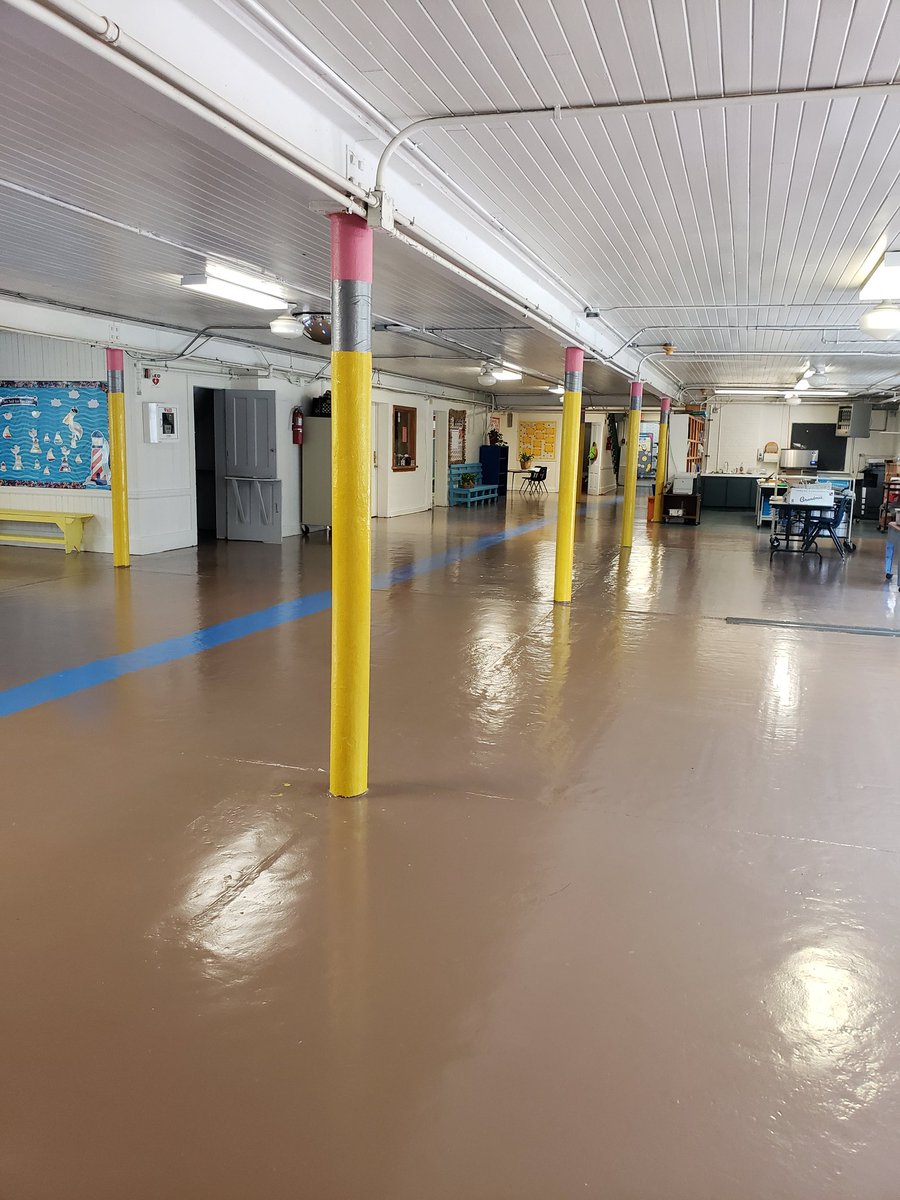 LacestC's tweet photo. The kids at Gibson loved the pencil poles and the paint jobs! #SmoothSailing #ITSAGIBSONTHING #TPSDPride https://t.co/GLCjQ54kvn
