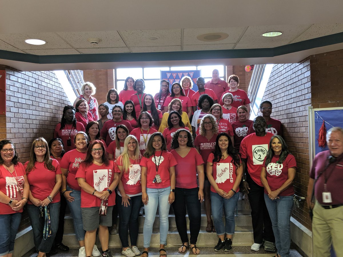 MsBerrones's tweet photo. Happy back to school day 🍎🍎🍎Looking forward to meeting my new students. @ECcardinals @ECMcKCardinals @MsBerrones https://t.co/jJNCEWJdyP