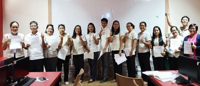 gpf_philippines's tweet photo. July 23 and 30: Capacity-building session and oath-taking ceremony at Kapt. Eddie T. Reyes Integrated School and MOA-signing, oath-taking, and capacity-building session at Kapt. Jose Cardones Memorial Elementary School.
#GPFPh #Peacebuilding #CCI
More at https://t.co/Nc9wT6aaO9 https://t.co/7OTbYgE0XT