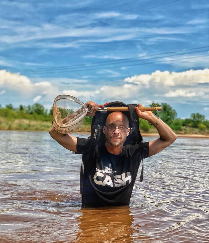 BugCatcher_Mark's tweet photo. Me crossing the Canadian river in search of wildlife to photograph. Moments later me and my gear were swept underwater by the current. Luckily my backpack is pretty waterproof. #natureadventures #riverrat #bugcatchermark #herping #oklahoma https://t.co/GXtG5ZaMkl
