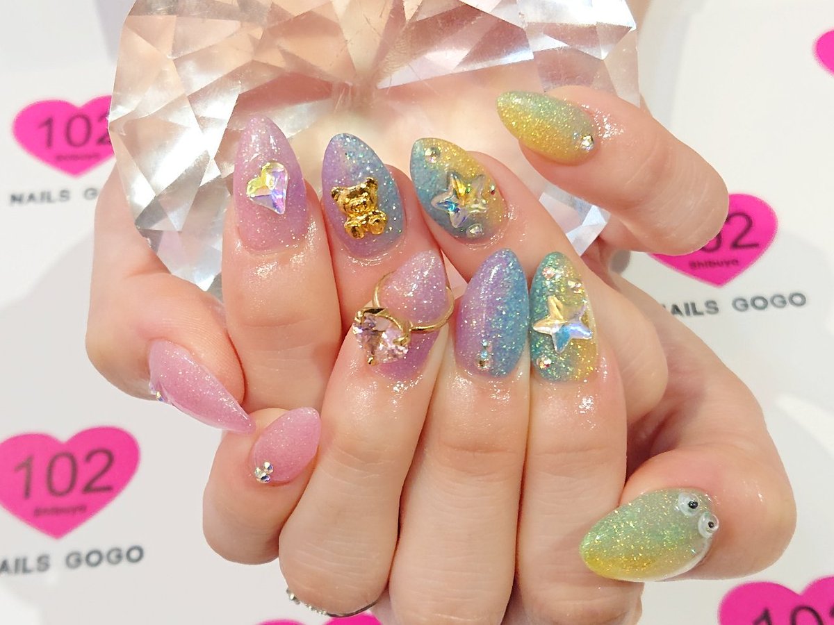 Nailsgogoさんのツイート 渋谷センター街 ネイルサロン 03 5728 4343 こんにちは ご紹介 ネイルは カラフルラメネイル 原宿系ネイル 個性派ネイル お待ちしてます 渋谷ネイルサロン 渋谷ネイル スカルプネイル ネイルデザイン やり放題ネイル フット