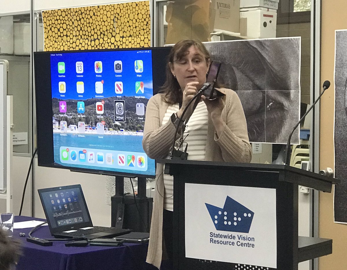 svrcviceduau's tweet photo. Teachers learning about iPad accessibility #lowvised https://t.co/488qbg8eJQ