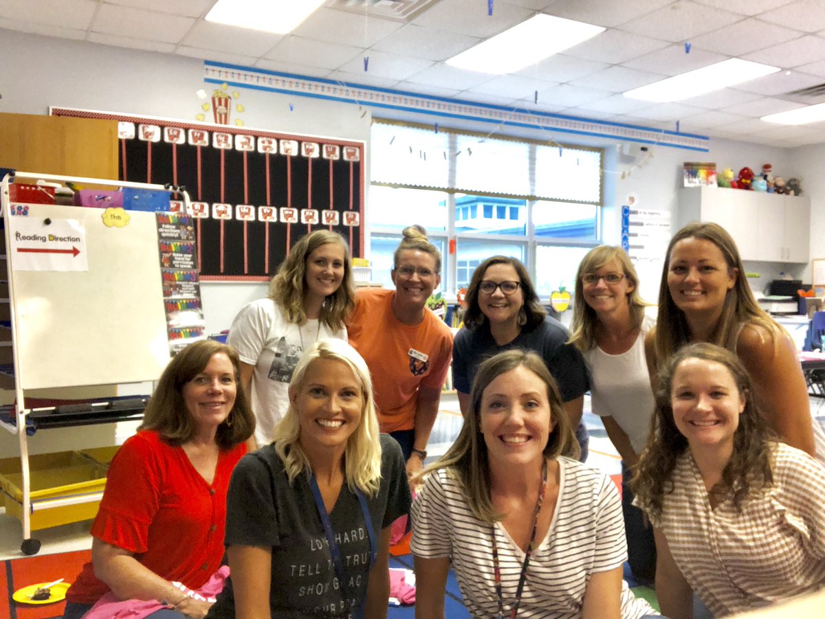 KinderKelly5's tweet photo. Our team is off to a great start this year and we’re looking forward to doing great things in kindergarten!! #iteachk #Carterville5 #TriCKDI https://t.co/nOC6uzqPXd