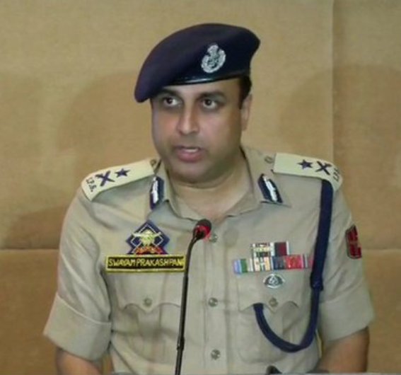 Mayureshism's tweet photo. The Brave Odia Officer IGP of J &amp; K

#SPPANI https://t.co/J82CqsuhO8