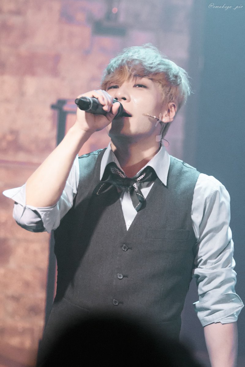 늘버네 tweet media