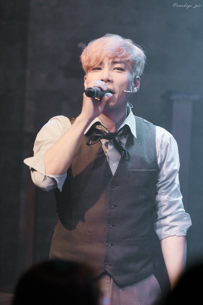 늘버네 tweet media