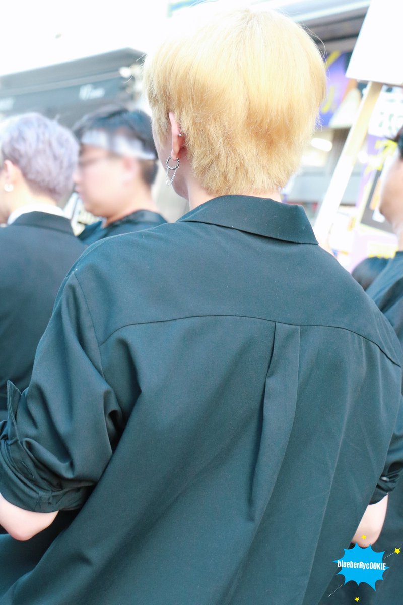 Rookie_0419's tweet photo. 190812 홍보

#BIT #비아이티 #SEGUN #세건 #박세건 #JUN #준 #HYEONGJUN #형준 #김형준 #JOEL #요엘 #KIHWAN #기환 #김기환  @bit5_official https://t.co/dXrc7Ylb4O