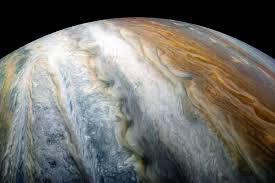 SumPunkWhoCares's tweet photo. #AstroFact:#PlanetProfile:#Entry6:#Jupiter:
The largest planet is unique for a few reasons. It's the oldest planet &amp; its magnetic field is the largest structure in the #SolarSystem; if it was visible it would look as big as the #Sun. Jupiter is also a failed star with 79 #moons. https://t.co/mt3nVBKQu5