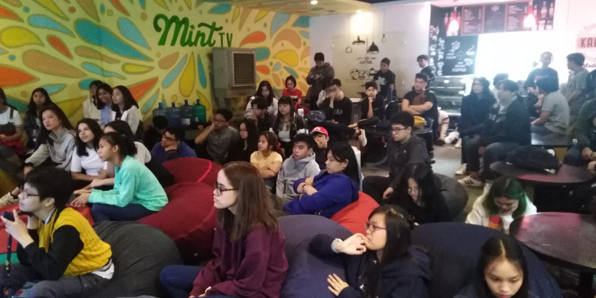 mintschool's tweet photo. All programs are being introduced by their fellow #MINThigh students right now...
The crowd today. πππΌ #MINTOrientation2019 https://t.co/9eCwyf4IbG