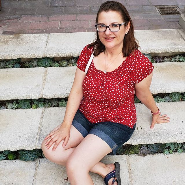 bloominganomaly's tweet photo. I want a succulent staircase someday. I just added some succulents to my garden. I can never have enough succs! Have a great Monday!
.
.
.
#succulentaddiction 
#succulentgram 
#succulentcollection 
#succulentsmakemehappy 
#succulentcollector 
#succulentg… https://t.co/1W0O2sAm6e https://t.co/GNGKW8CRNp