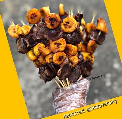 ItsIbidun's tweet photo. Would you say yes, if u were proposed to with this ๐ข๐๐คฉ๐คฏ
#FoodForThought #dodolover #plantain #blowmymind https://t.co/qy67Fx6oU9