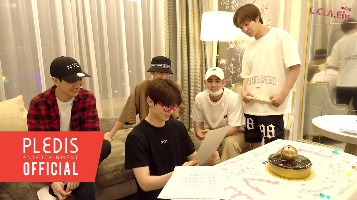 [VIDEO] L.O.Λ.Ely #26 HAPPY MINHYUN's DAY
youtu.be/o9WdKxXsPmk
#뉴이스트 #NUEST #LOΛEly