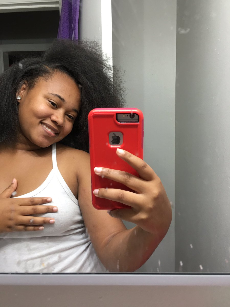 dammion2's tweet photo. Up Like😐😘 https://t.co/YiIByasXJn