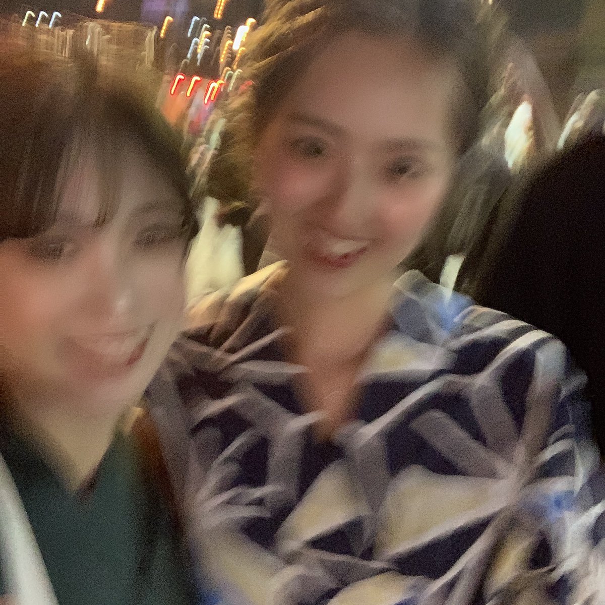 rikako_ok's tweet photo. ブレてる方が盛れる https://t.co/ClX1z101ZA