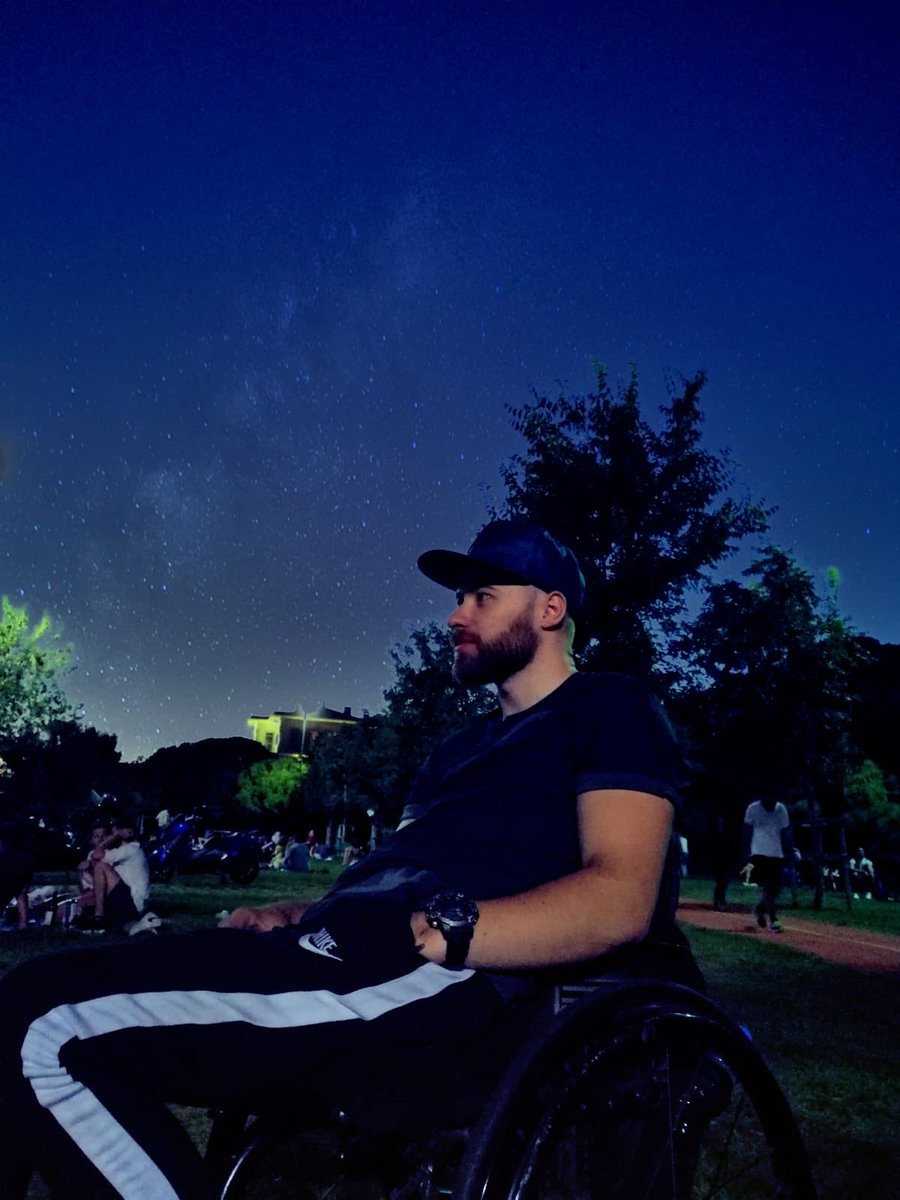 Look up to the sky 🌌 #meteoryagmuru