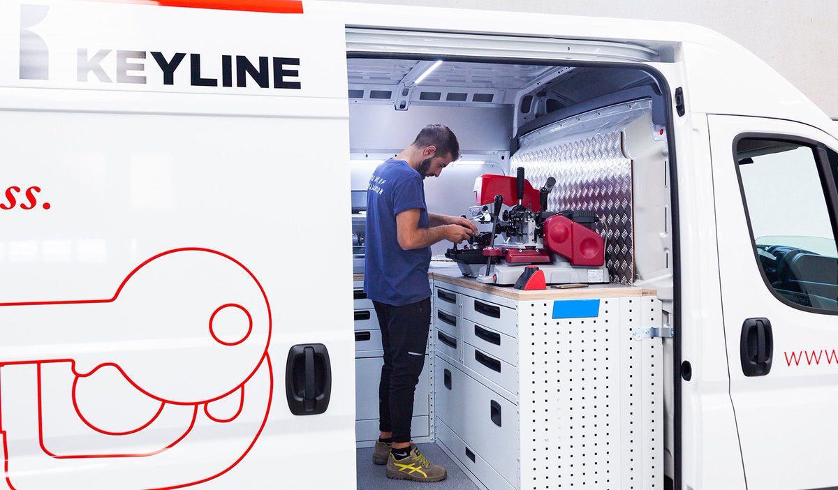 Keyline_SpA's tweet photo. The second version of the #KeyVan is finally here! We are proud to introduce our new showroom on wheels equipped with the best #Keyline #keycuttingmachines, #automotivetechnology and #keys!
Go look for it 🙂 https://t.co/8vhThq0TLt