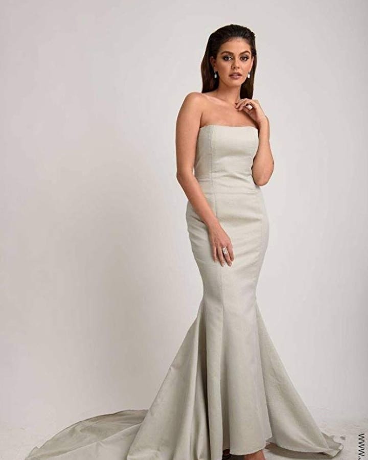 mc1347's tweet photo. I nominate Janine Gutierrez  for #100mostbeautifulfaces2019 https://t.co/h7hRxemkjB