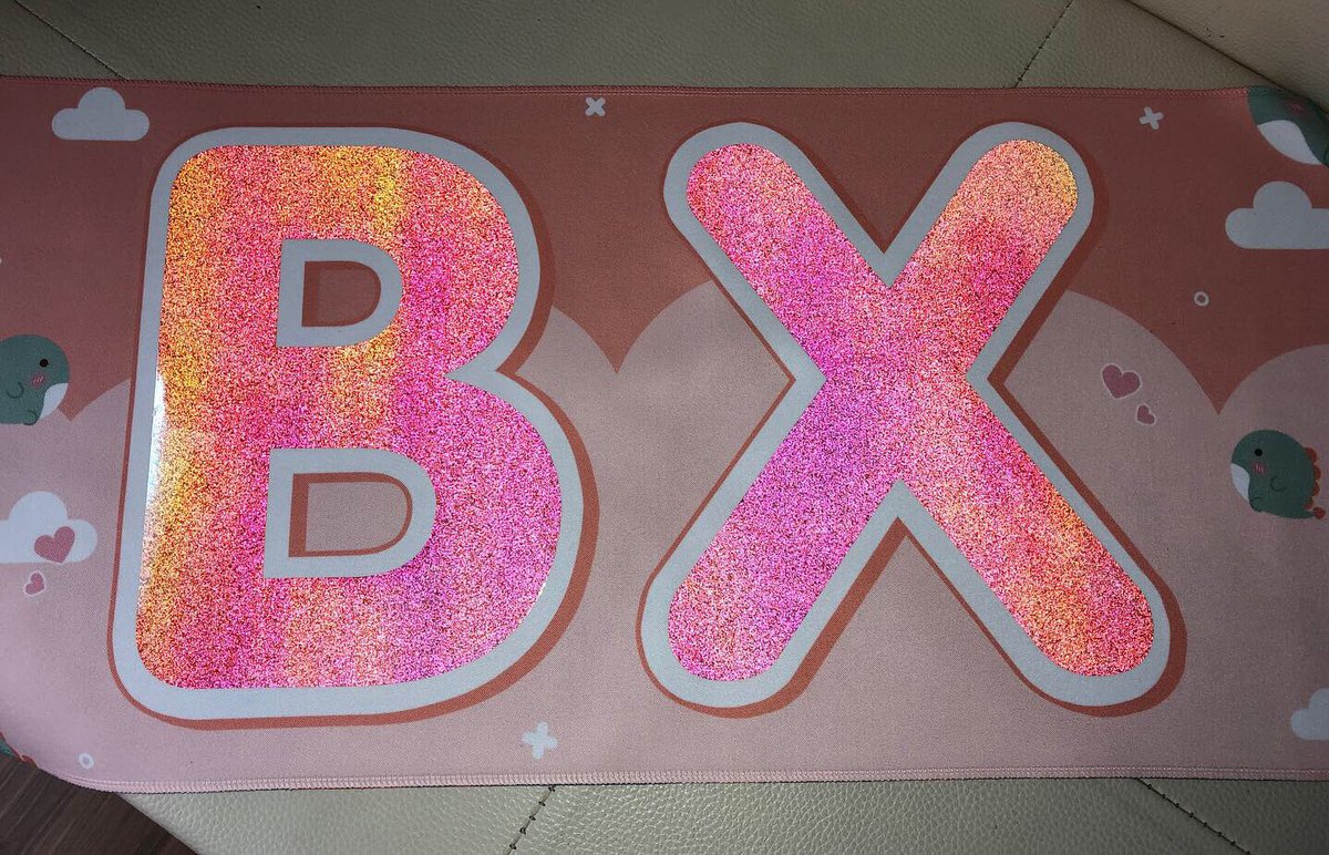 happinessnuna's tweet photo. #ฮปนรับพรี
(THGO.) #BX SLOGAN BY @lelexxi_
📅ปิดพรี 24/8
📦จัดส่ง : สิ้นเดือนกันยายน
- สโลแกน : ขนาด 60×30ซม.
- ของในเซ็ต : ถุงซิปล็อก + Griptok + พัดใส + โฟโต้การ์ด 3 ใบ
- ราคา : 750฿
ค่าส่ง 40/60
#BX #ตลาดนัดCIX #cix_오늘_여섯시_데뷔 #CIX1STWIN #KCON2019THAILAND #KCON19TH https://t.co/kXKtUcuAss