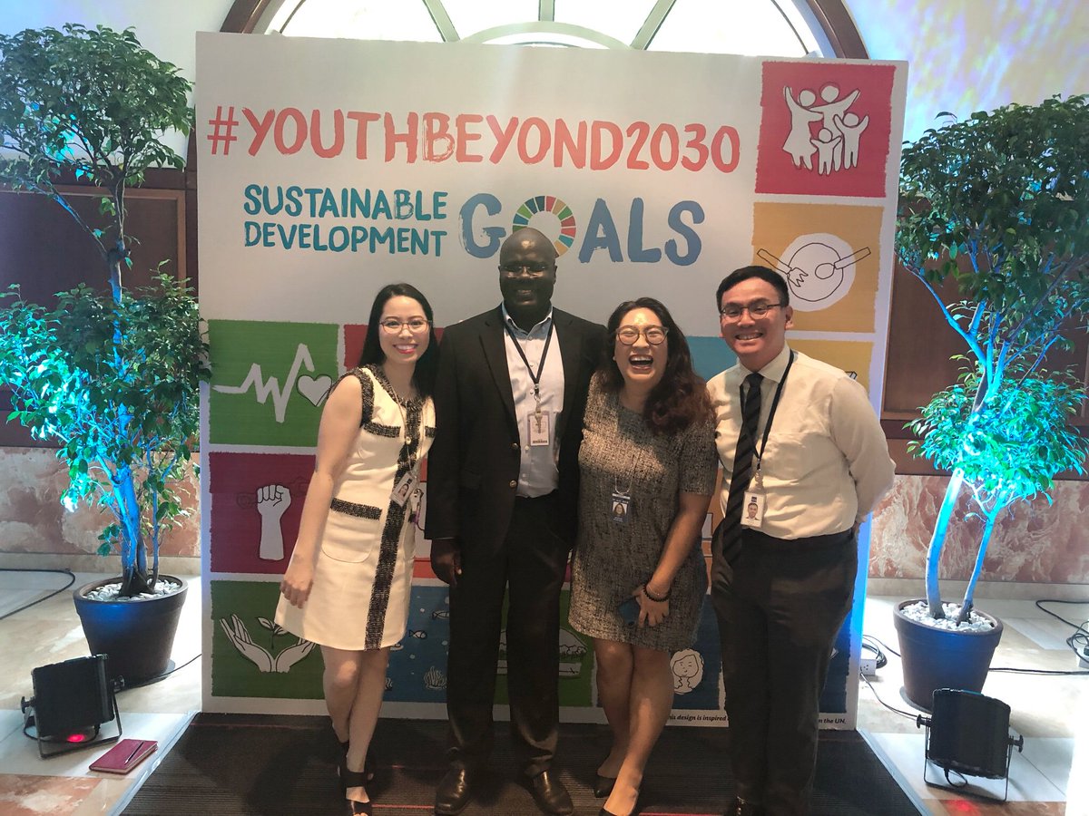 ADB Health Sector Chief Dr #PatrickOsewe & his team discussed driving youth innovation in #health at the @YouthForAsia Forum #YouthBeyond2030 @ADBHealth @ADB_HQ