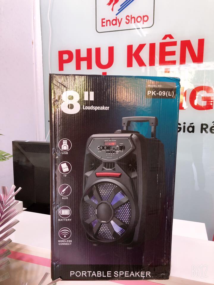 ducendy's tweet photo. SuperSonic Tailgate Bluetooth Speaker 8-Inch, Black 

Size 8” high efficiency woofer with built-in BT receiver allows you to wirelessly connect to your iPad, iPhone, iPod, smartphone &amp; more
USB/ Micro SD &amp; aux inputs allow you to connect your Non-BT external Audio devices https://t.co/Y4k4ydKNK7