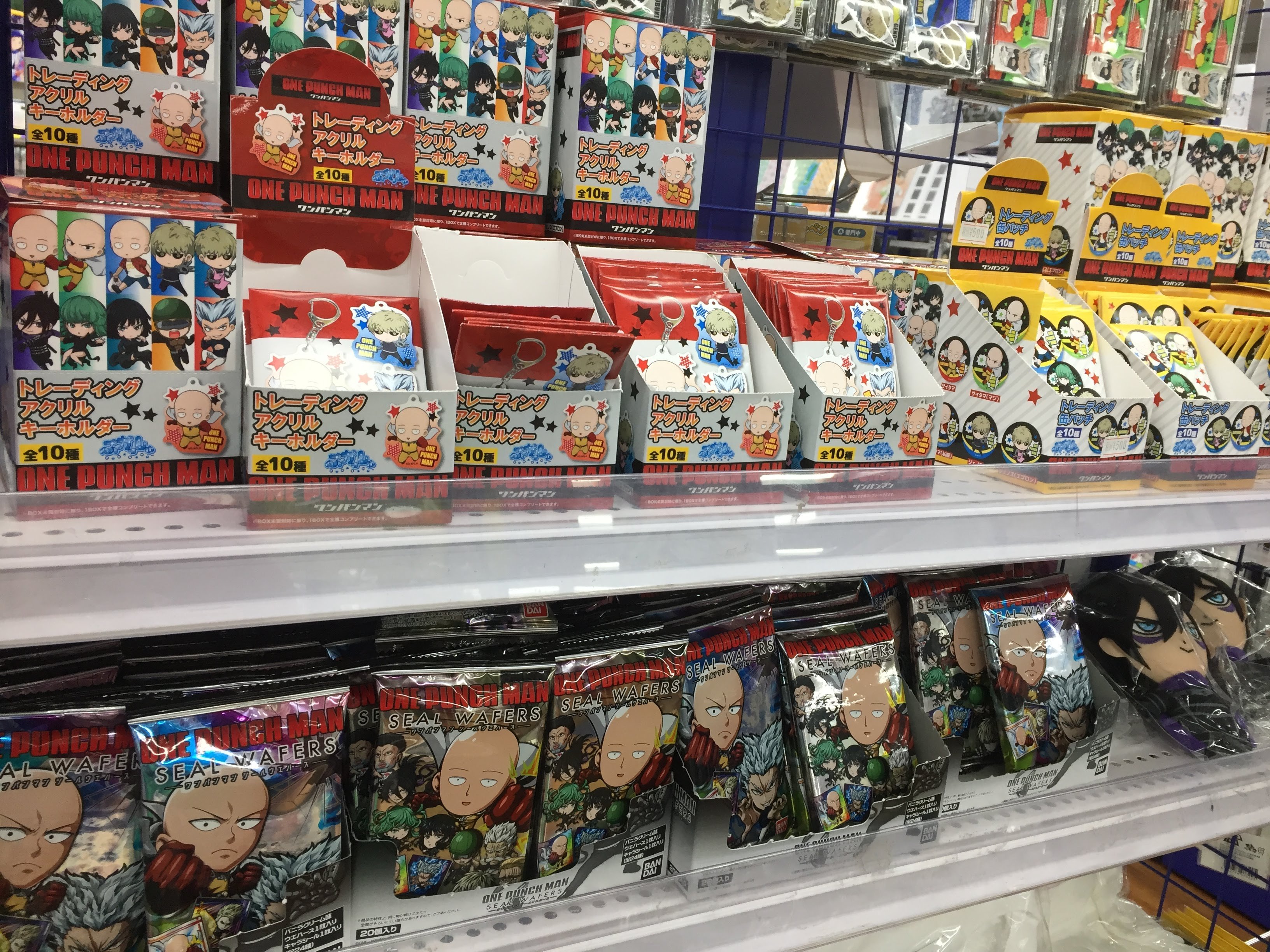 アニメイト池袋本店 Na Tviteru コーナー情報 ワンパンマン のグッズコーナーを６階に展開中アニ ウエハース や トレーディング缶バッチ などトレーディング商品各種やtシャツも取り揃えております ぜひお買い求め下さい Onepunchman T Co