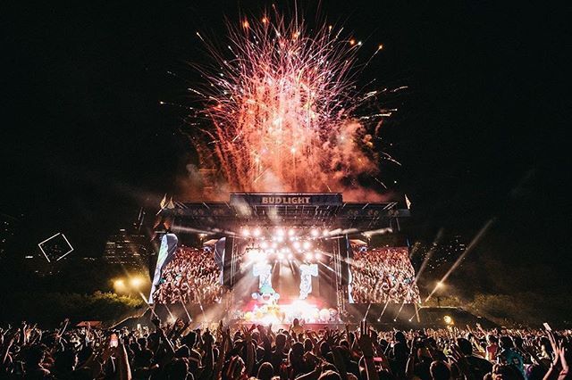 tannermorrisrex's tweet photo. Repost from @jbalvin at @lollapalooza .
.
I worked with my @strictly_fx crew and helped set up the pyrotechnics and Co2 jets for this set. It was a great experience being involved with the pyro on a show this size. Can’t wait to see what other shenanigan… https://t.co/q93JtccSw1 https://t.co/D9FjUJzTs1