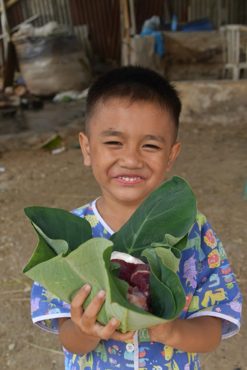 HAInitiative's tweet photo. Your #Qurbani are helping feed those who are in desperate need of nutritious meals this #EidAlAdha. #LetsHelpThoseInNeed https://t.co/oHd3VXwHge